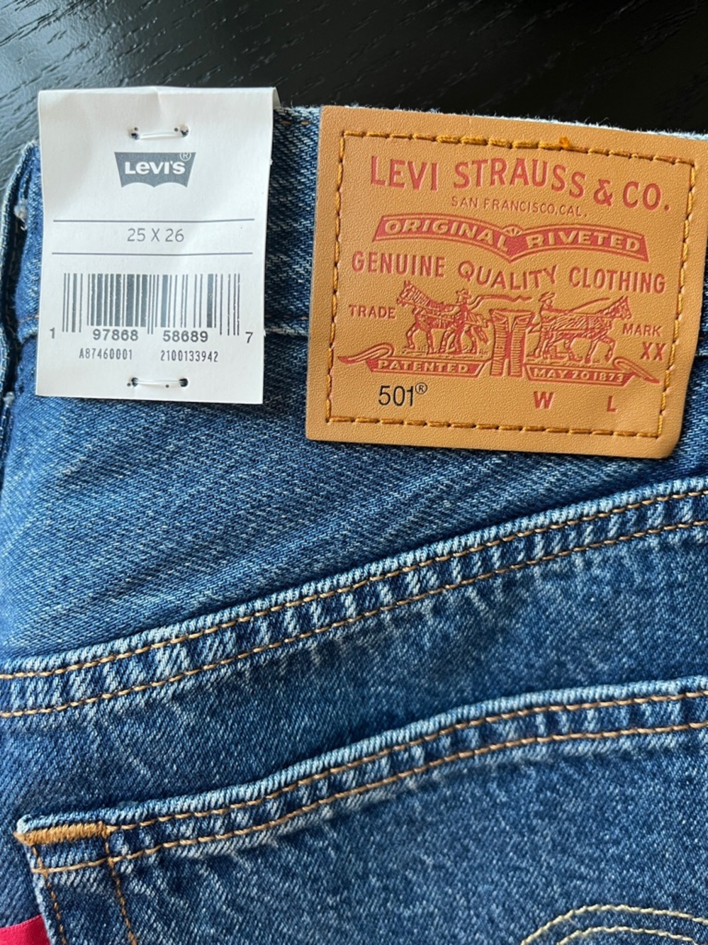 Levi's 501 Original Fit Cropped Lightweight Women’s Jeans size 25 NWT - Picture 5 of 9